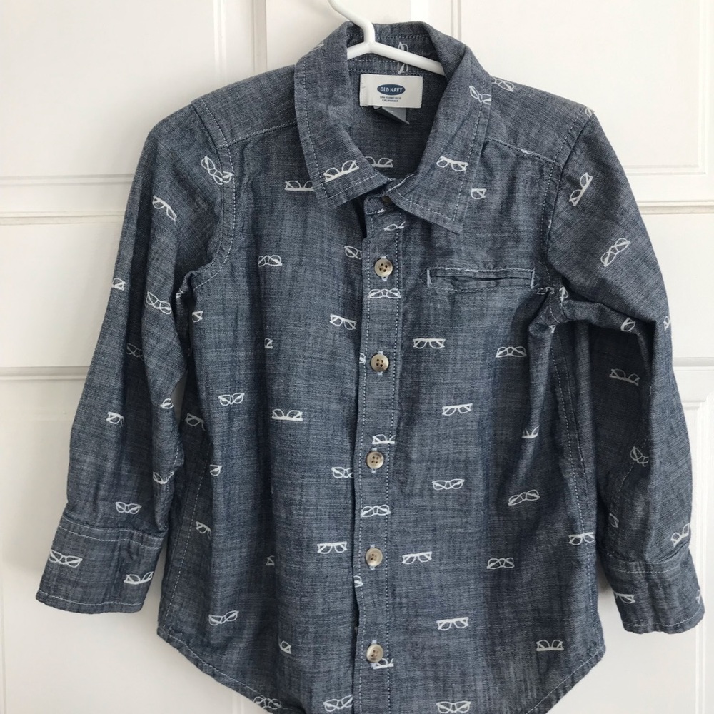 Old Navy Button Down 3T boy